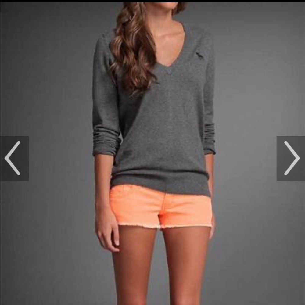 Abercrombie and Fitch charcoal gray cashmere and cotton blend sweater size small